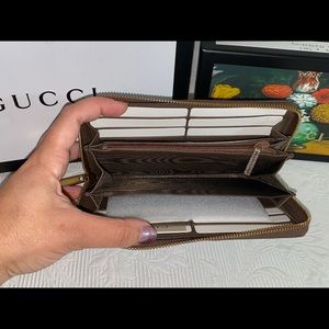 Gucci wallet